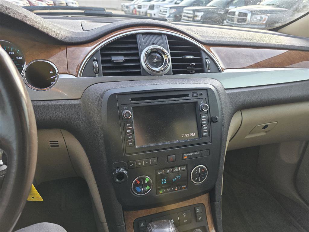 Used 2012 Buick Enclave Premium image 17