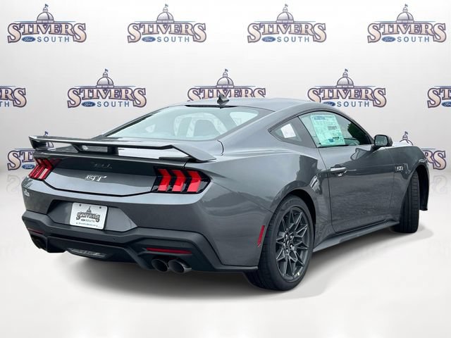 New 2026 Ford Mustang GT w/ GT Performance Package RWD image 3