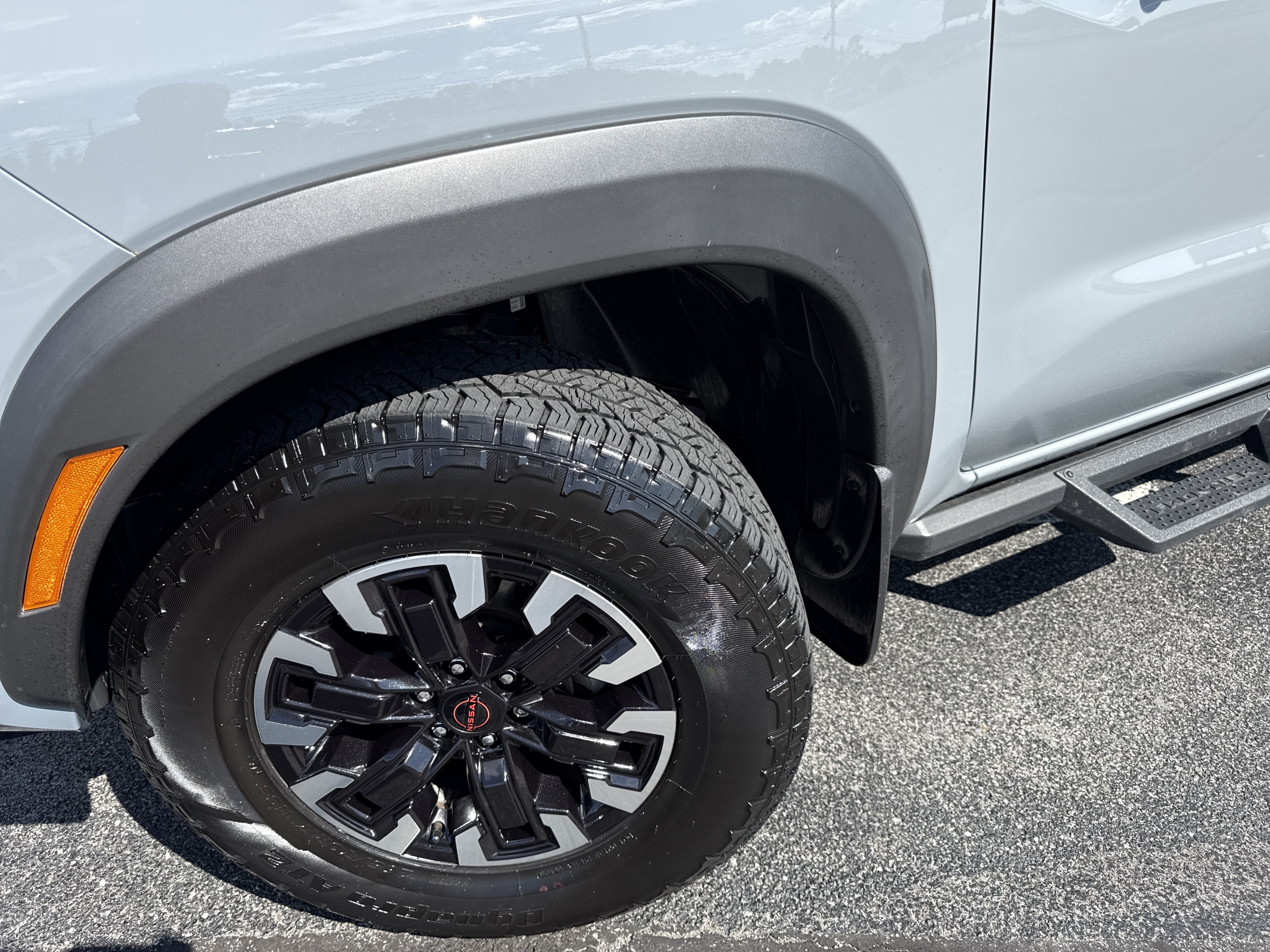 Certified 2024 Nissan Frontier PRO-4X w/ Pro Convenience Package AWD/4WD image 4