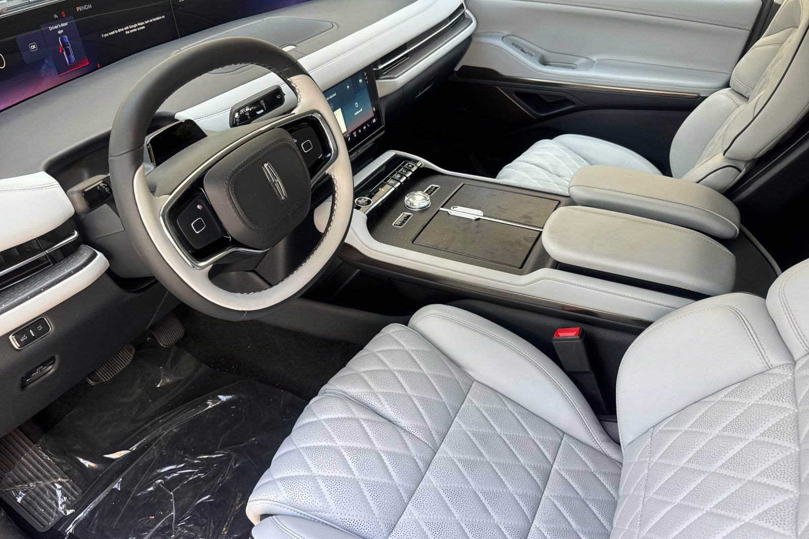 New 2027 Lincoln Navigator L Black Label AWD/4WD image 7