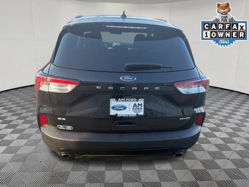 Used 2022 Ford Escape SE w/ SE Sport Appearance Package image 8