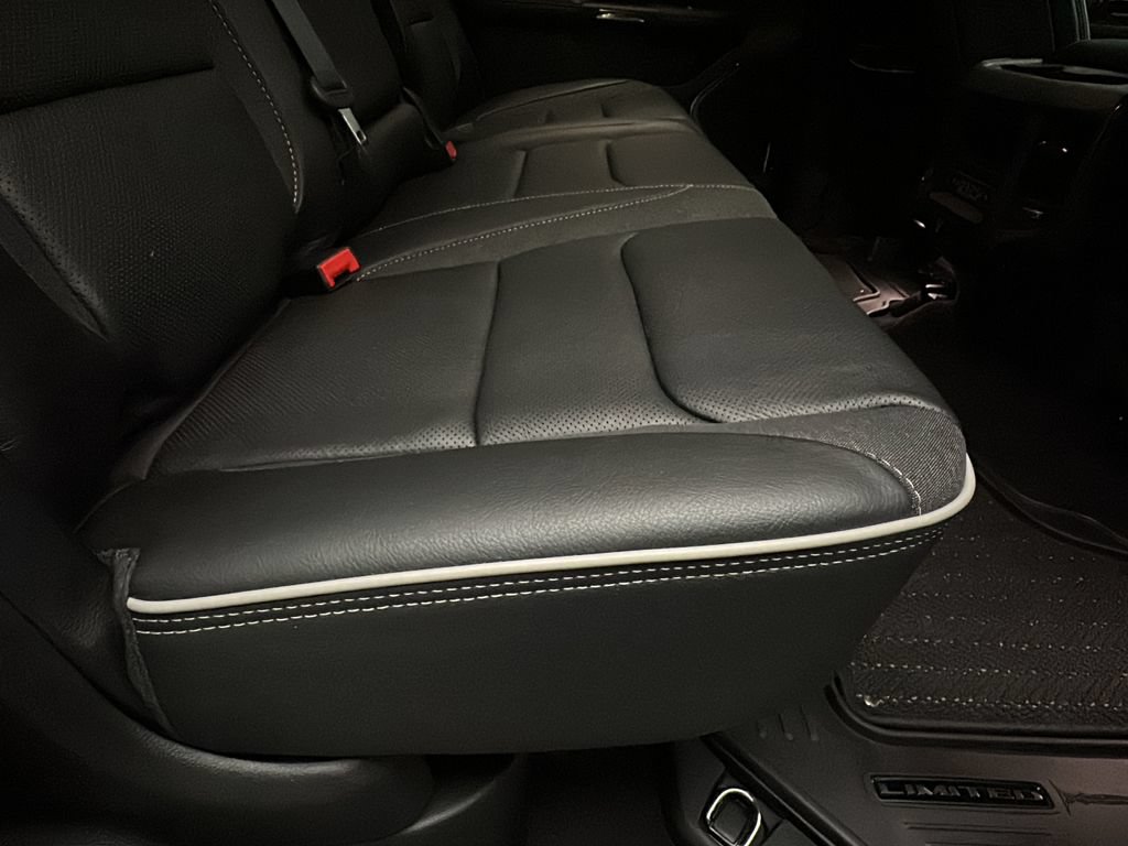 Used 2025 RAM 1500 Limited AWD/4WD image 16