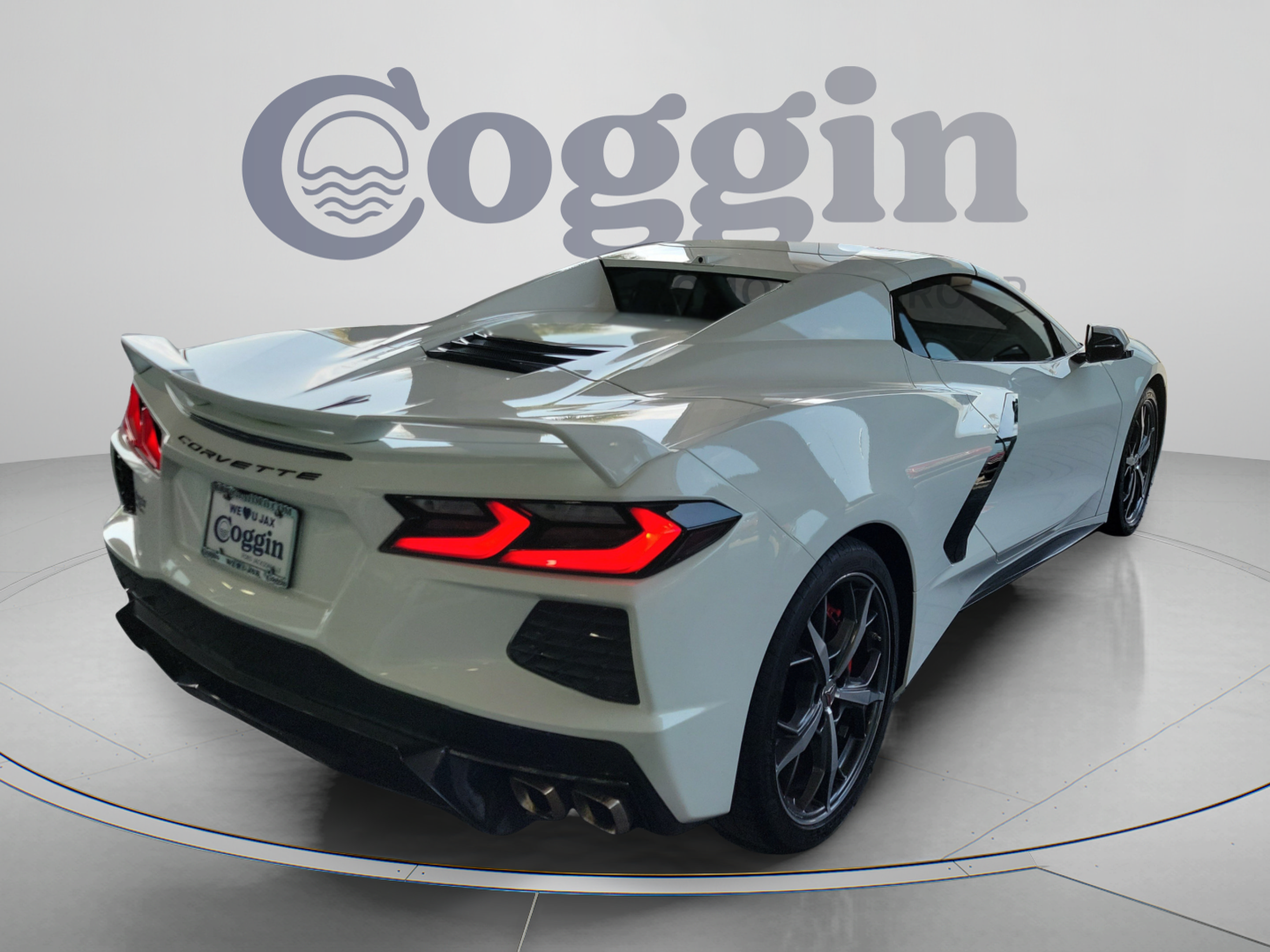 Used 2021 Chevrolet Corvette Stingray Premium Conv w/ Z51 Performance Package RWD image 3
