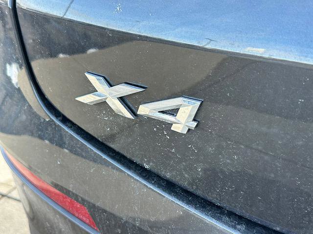 Certified 2024 BMW X4 xDrive30i image 12
