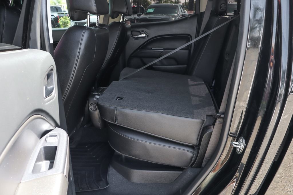 Used 2020 Chevrolet Colorado LT w/ Colorado RST Special Edition image 45