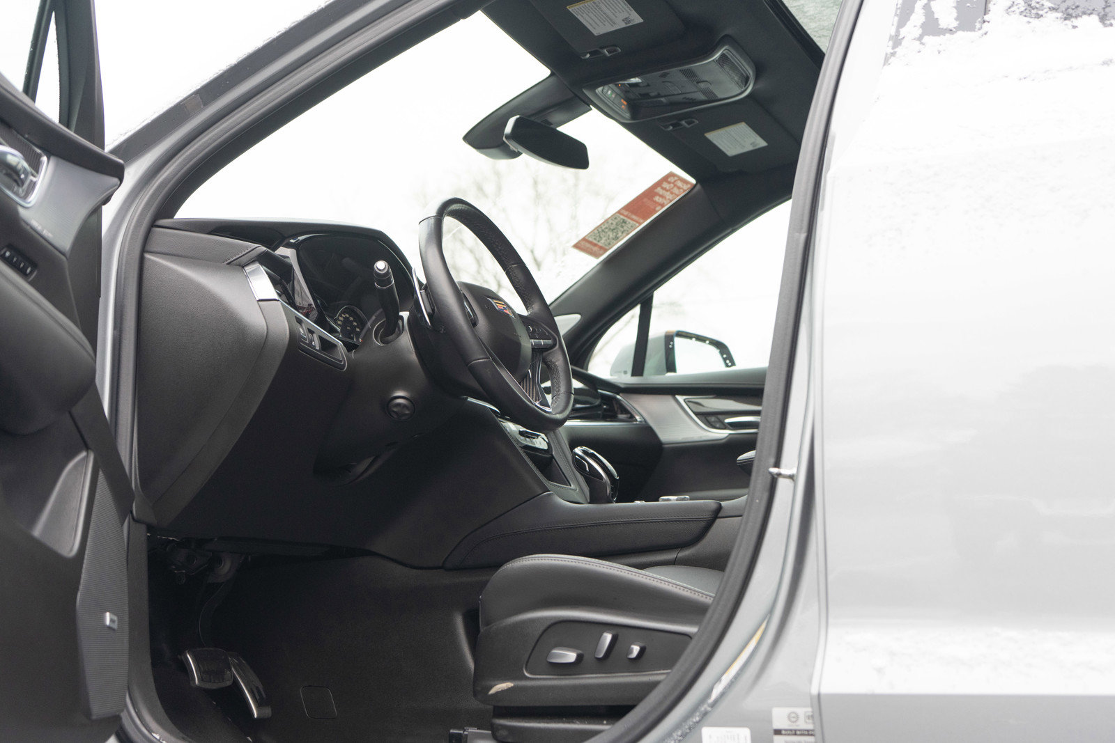 Used 2024 Cadillac XT6 Sport image 13