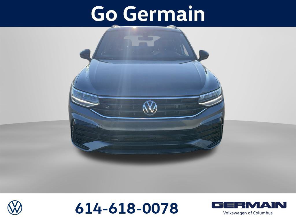 Used 2023 Volkswagen Tiguan SE R-Line FWD image 11