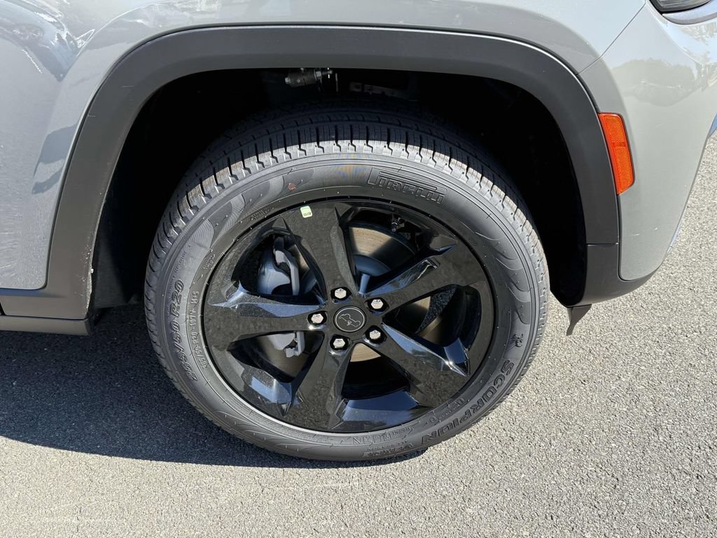New 2027 Jeep Grand Cherokee Limited AWD/4WD image 12