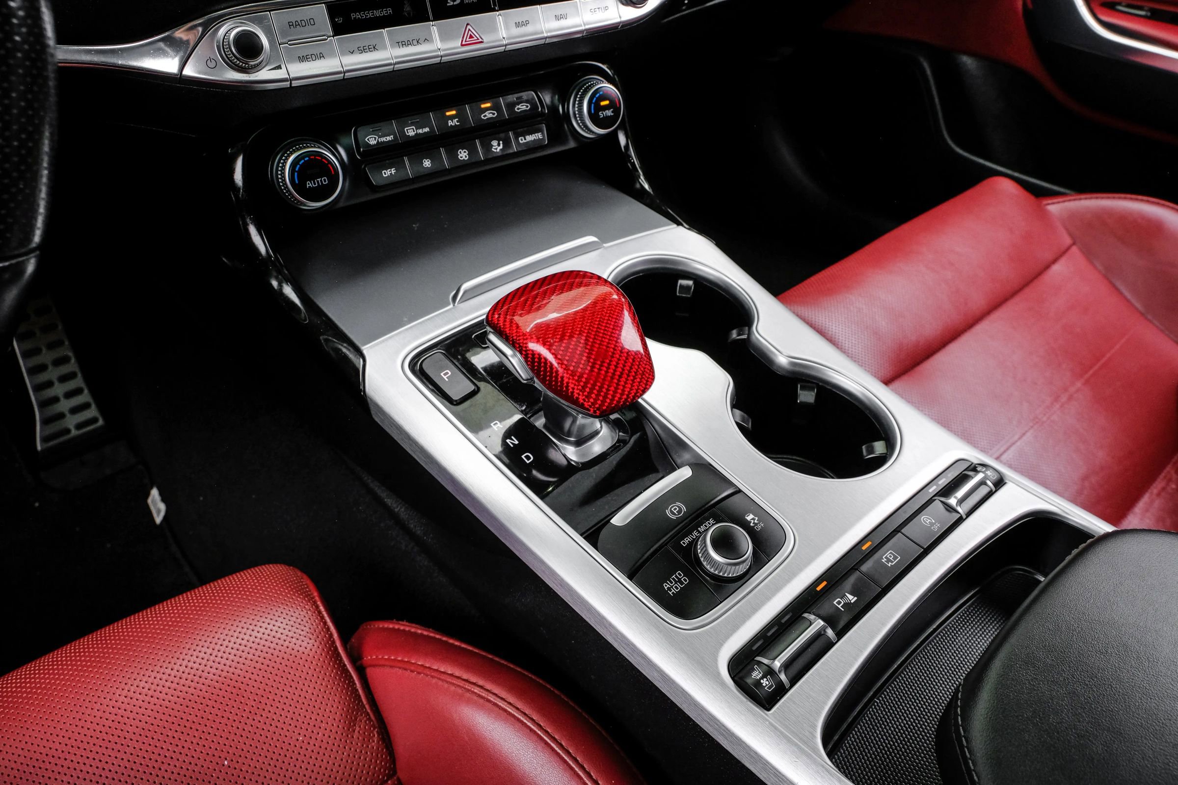 Used 2020 Kia Stinger GT2 RWD image 34