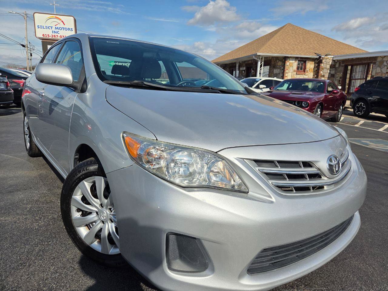 Used 2013 Toyota Corolla LE image 7