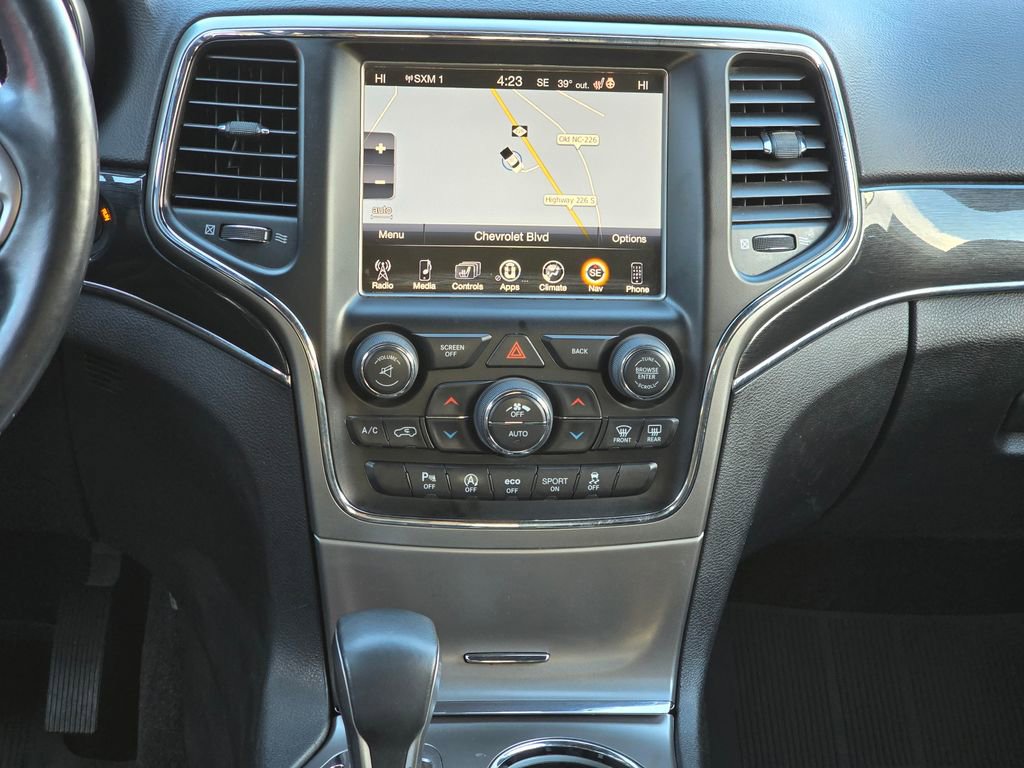 Used 2017 Jeep Grand Cherokee Trailhawk image 29