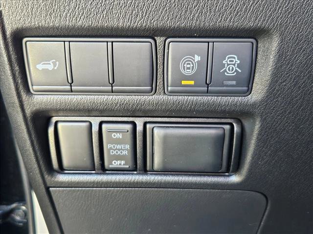 Used 2020 Nissan Armada SL w/ Premium Package image 13