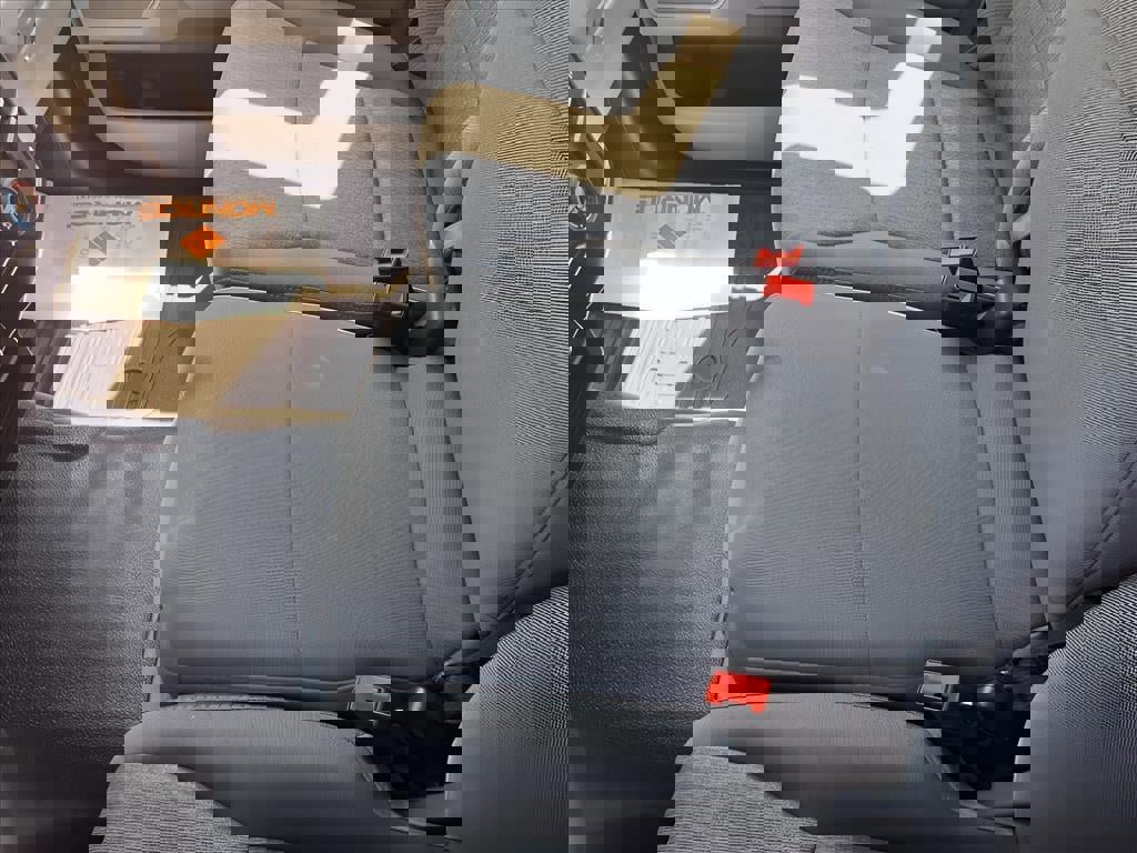 Used 2024 Ford F350 XL w/ Snow Plow Prep Package image 9