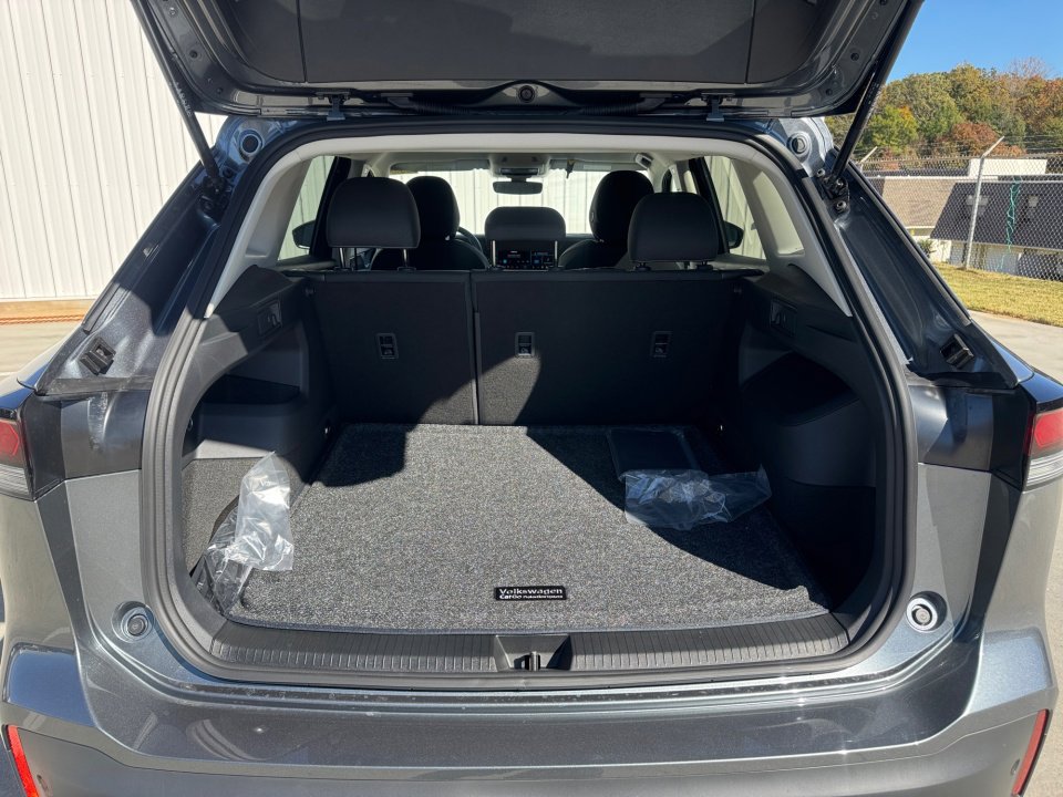 New 2026 Volkswagen Tiguan S image 15