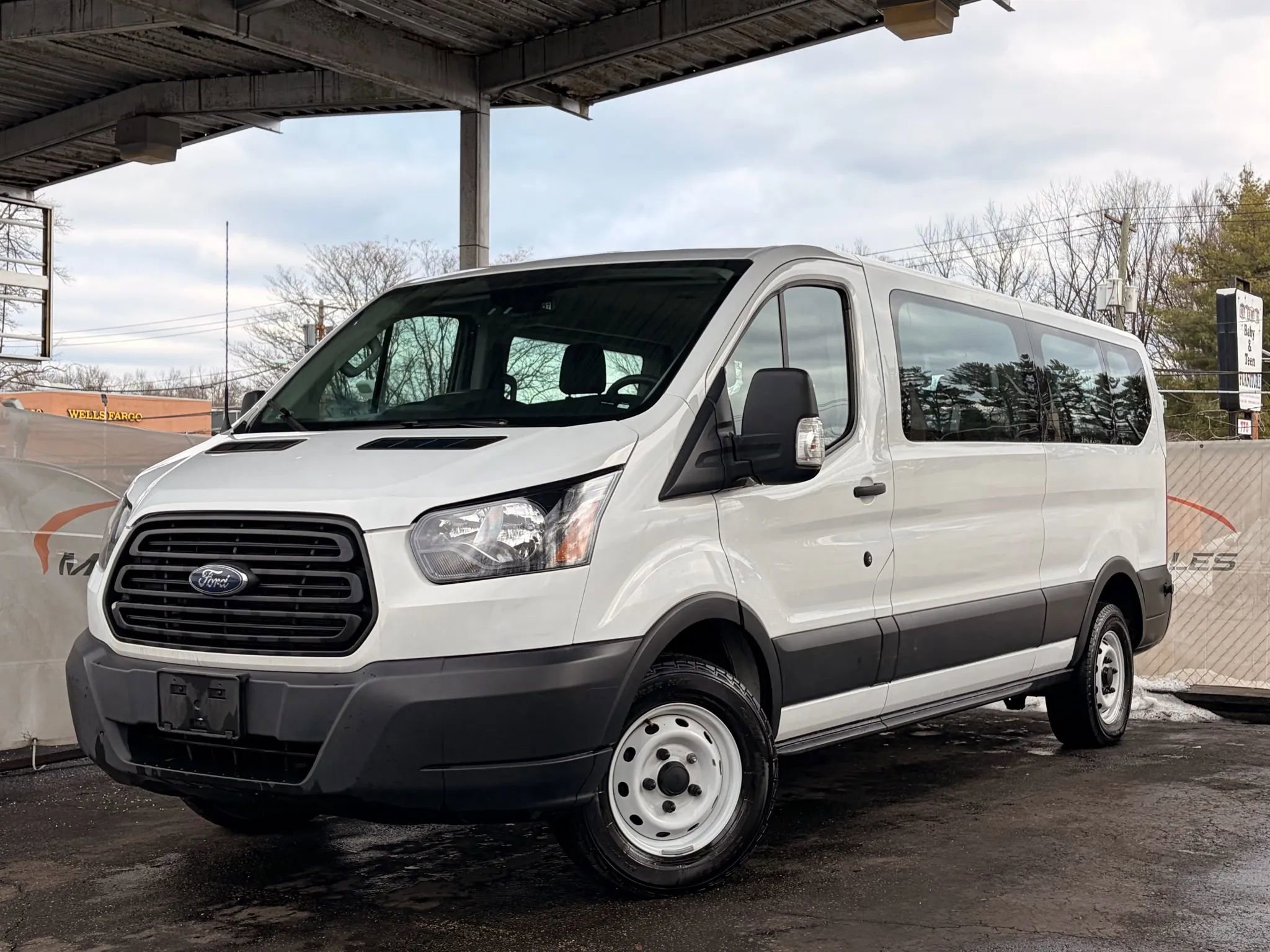 Used 2019 Ford Transit 350 XL RWD image 43