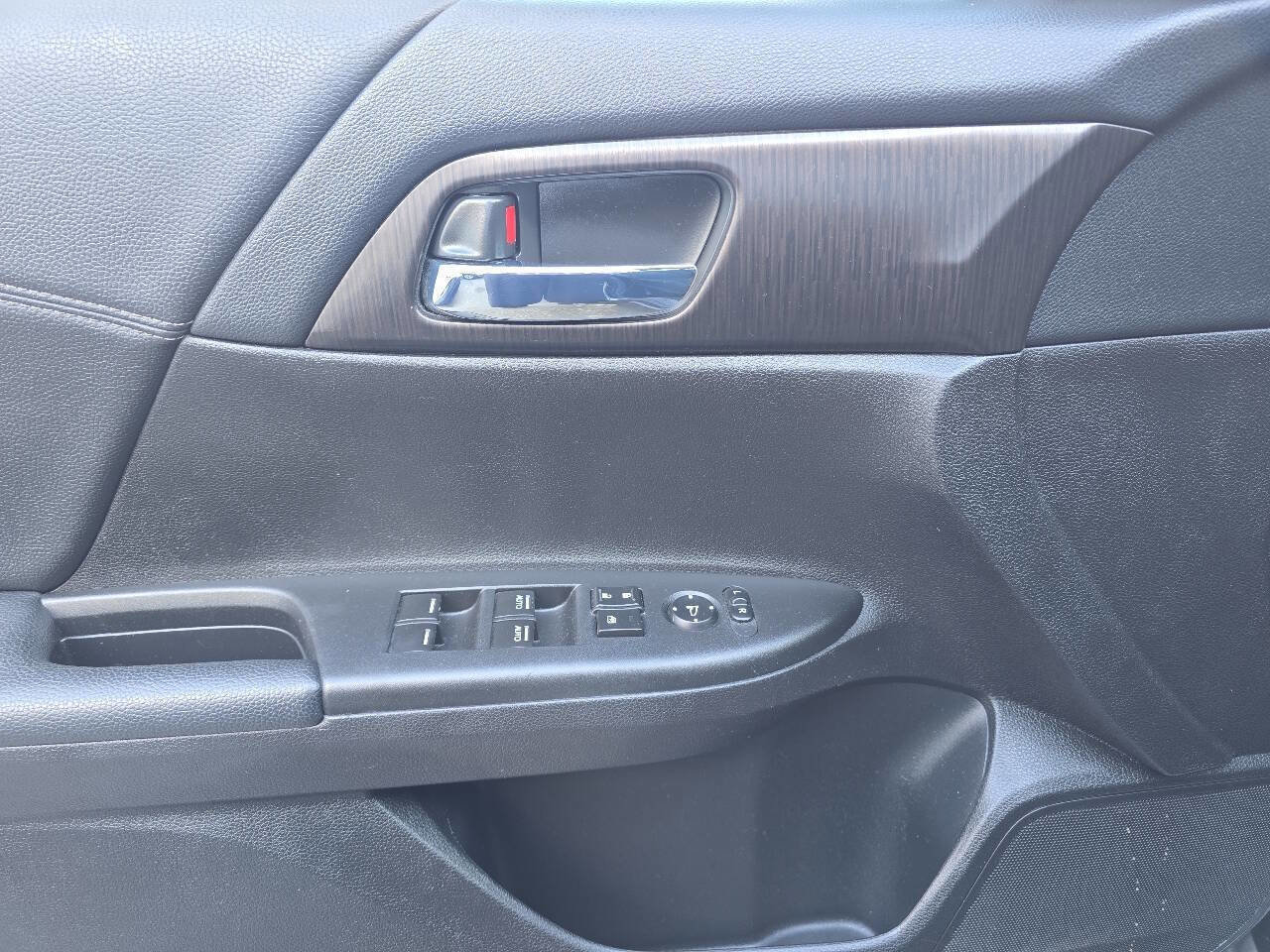 Used 2014 Honda Accord EX image 5