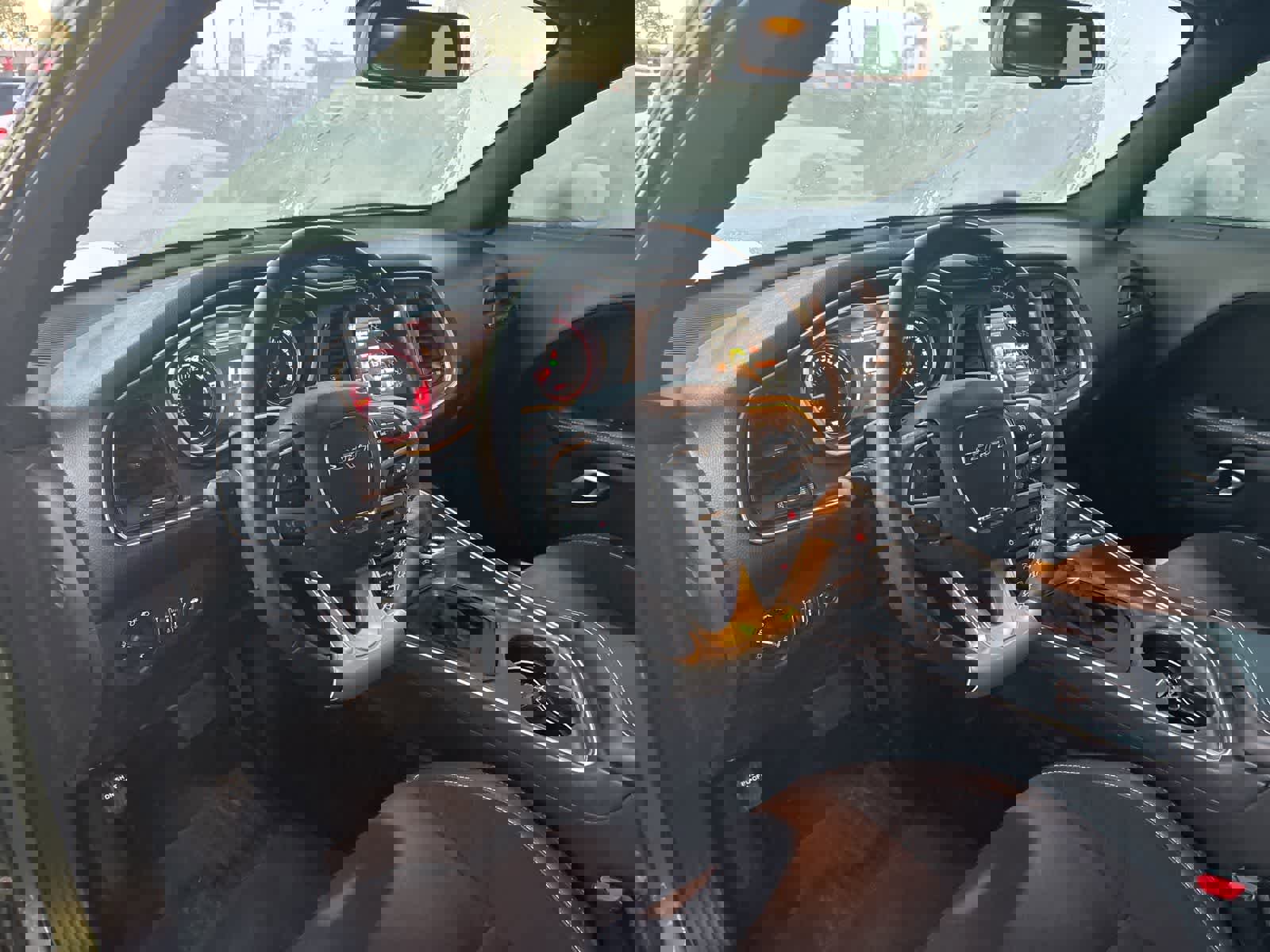 Used 2018 Dodge Challenger SRT w/ Technology Group image 36