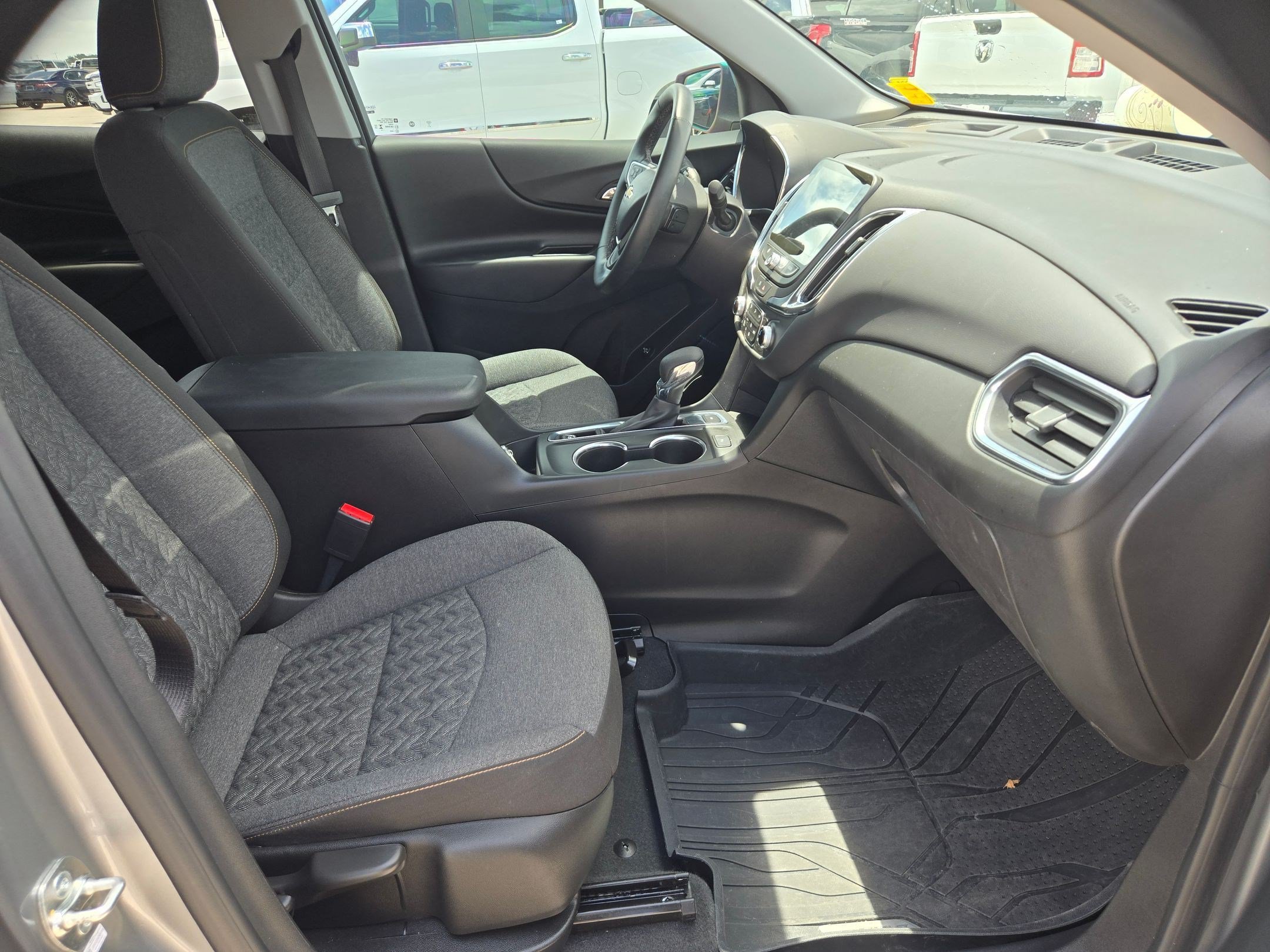 Certified 2023 Chevrolet Equinox LT AWD/4WD image 24