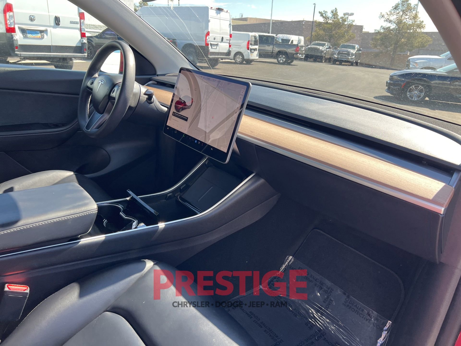 Used 2021 Tesla Model Y Long Range AWD/4WD image 22
