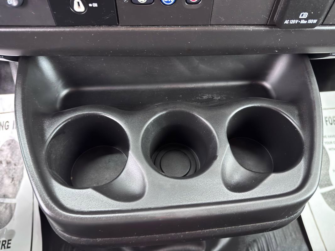 Used 2019 GMC Savana 2500 w/ Driver Convenience Package image 23