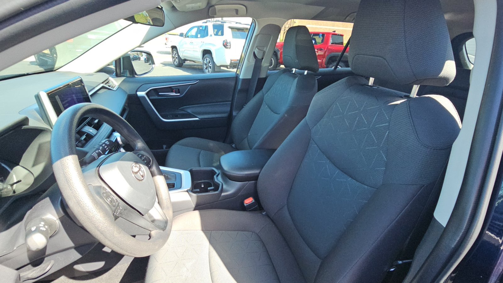 Certified 2025 Toyota RAV4 XLE AWD/4WD image 25