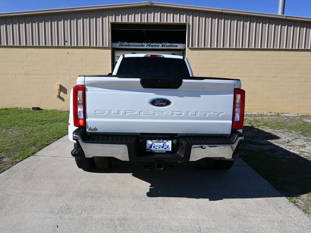 Certified 2024 Ford F350 XLT image 22