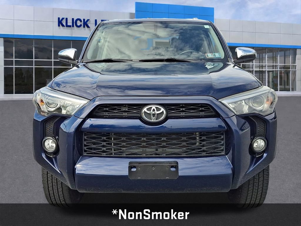 Used 2018 Toyota 4Runner SR5 AWD/4WD video 2
