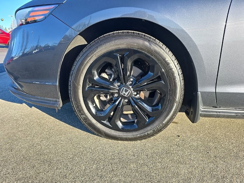 Used 2023 Honda Accord LX image 31