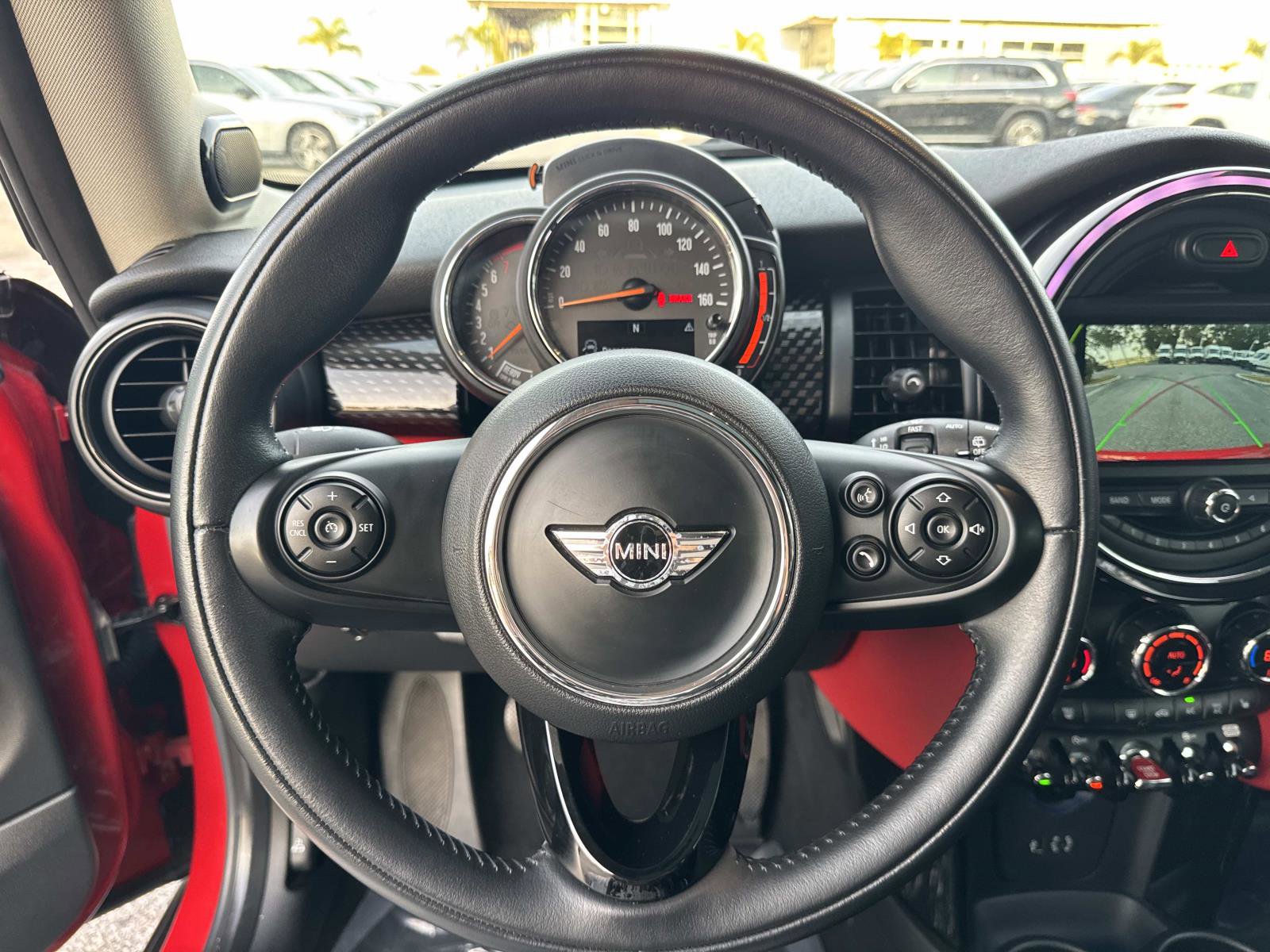 Used 2018 MINI Cooper S image 23