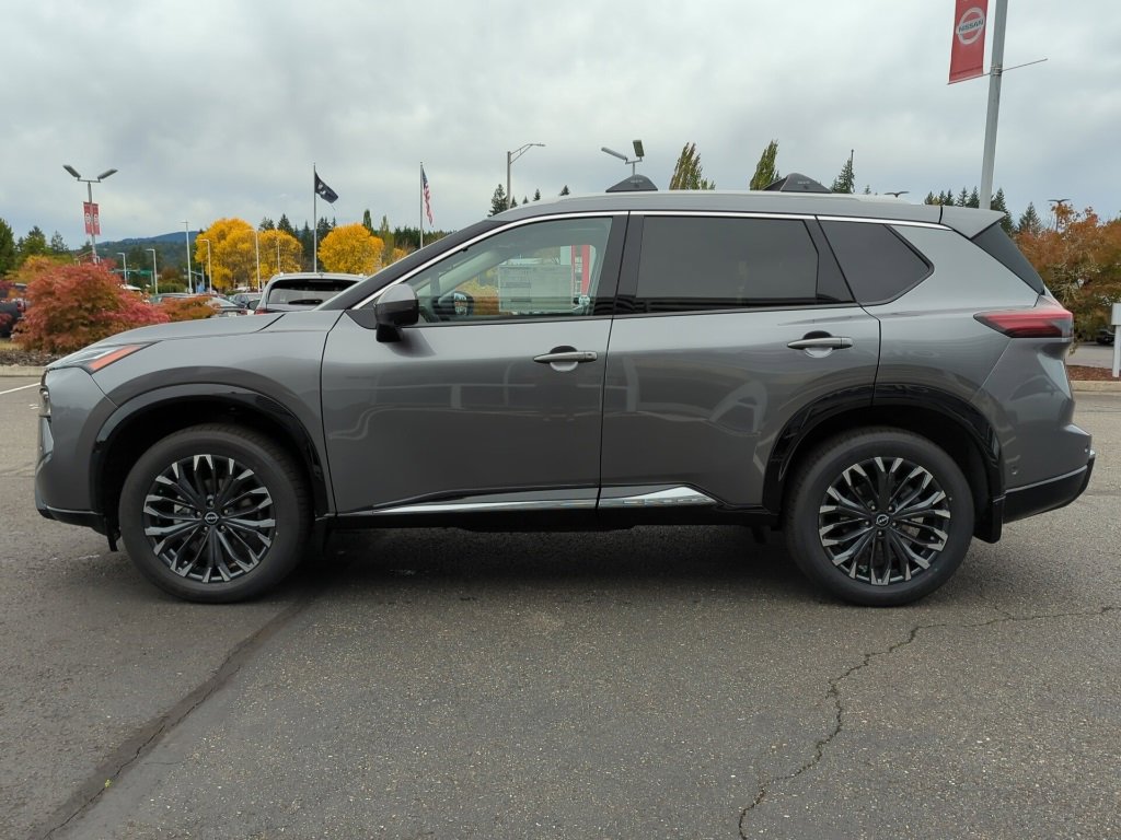 New 2026 Nissan Rogue Platinum image 2