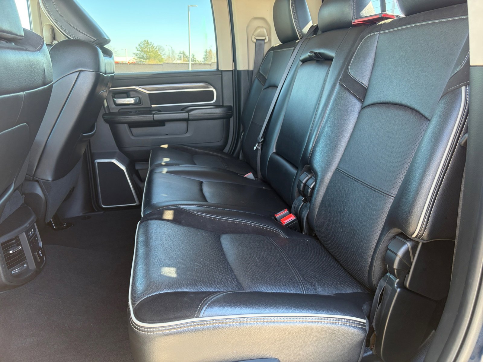 Used 2020 RAM 2500 Laramie image 21