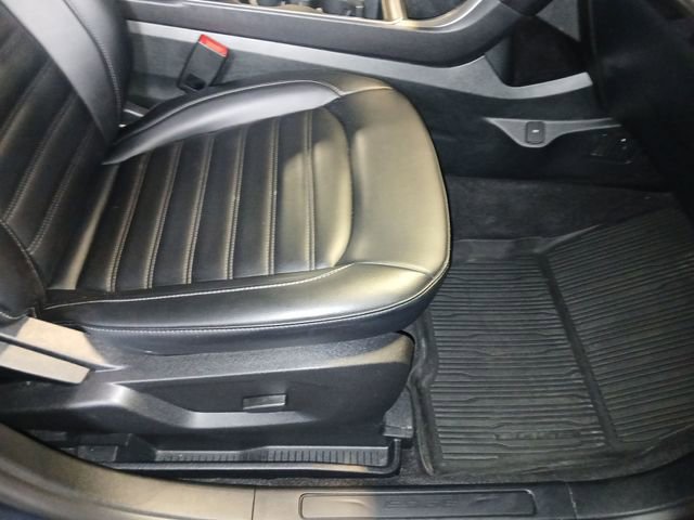 Certified 2024 Ford Edge SEL w/ Convenience Package image 50