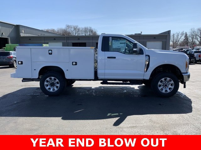 New 2024 Ford F350 XLT w/ FX4 Off-Road Package image 7