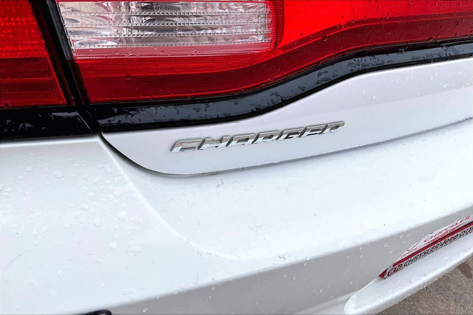 Used 2014 Dodge Charger R/T RWD image 30