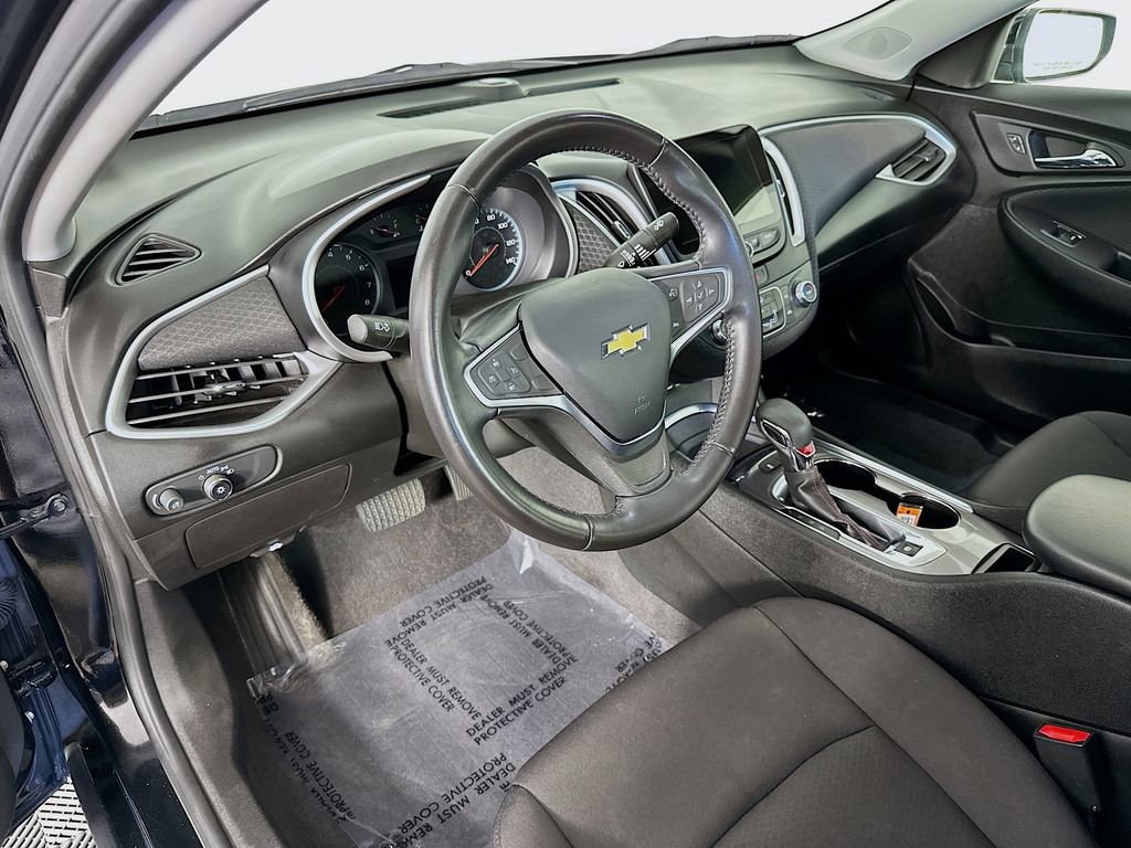 Used 2022 Chevrolet Malibu RS FWD image 15