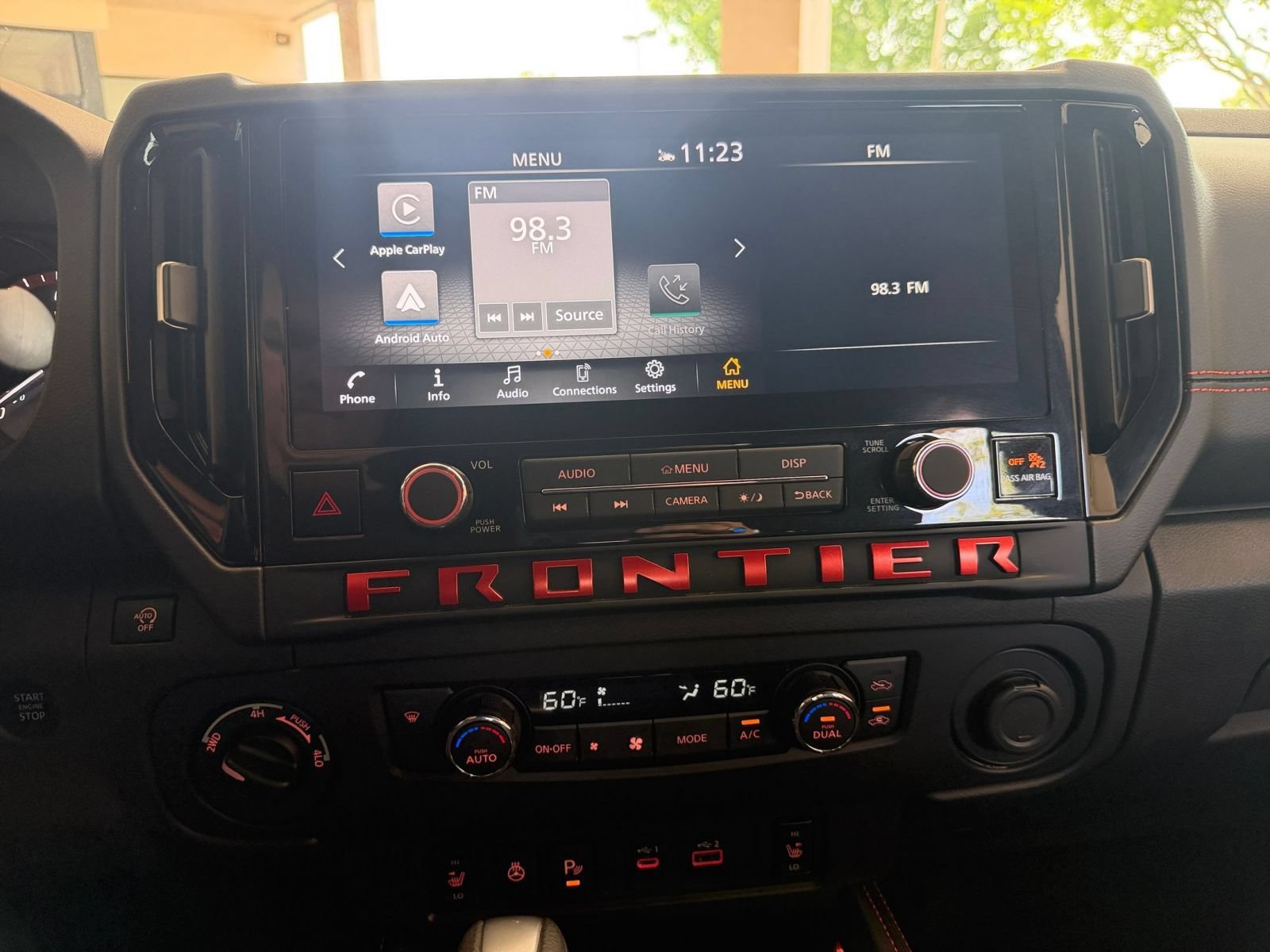 Used 2026 Nissan Frontier PRO-4X AWD/4WD image 17
