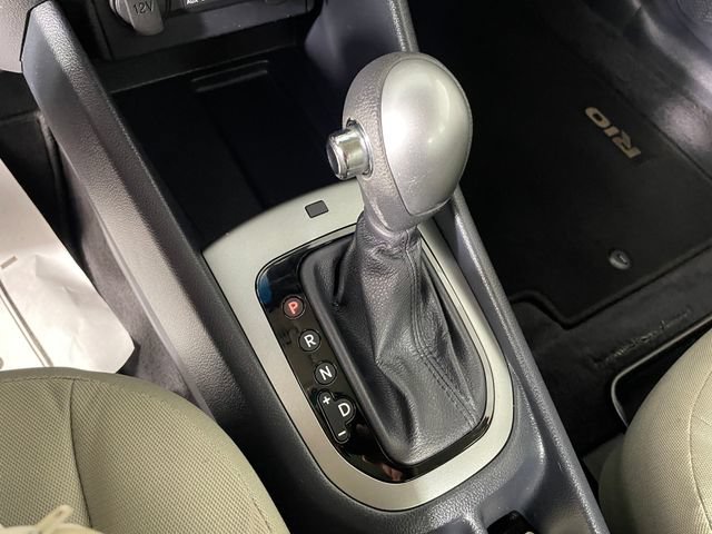Used 2015 Kia Rio LX FWD image 9