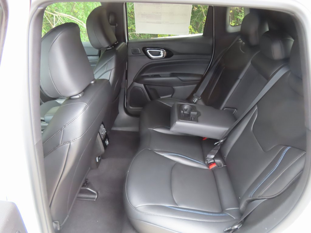 New 2026 Jeep Compass Limited w/ Sun, Sound & Navigation Group image 26