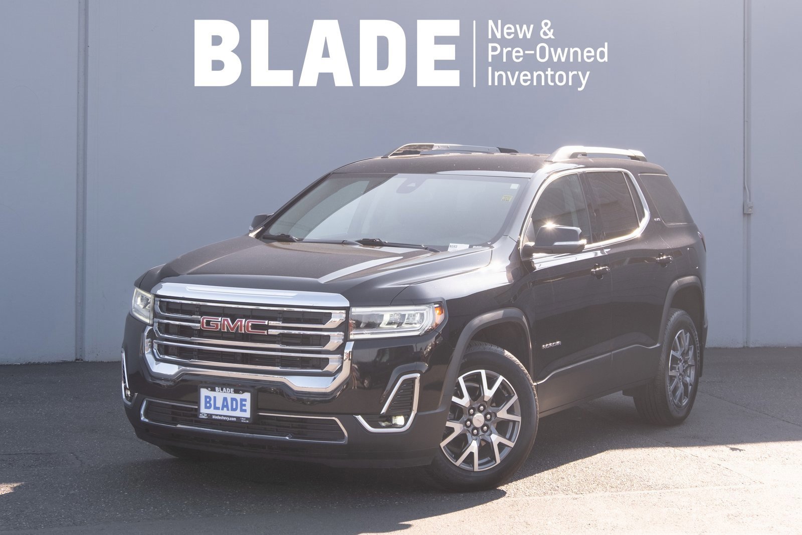 Used 2023 GMC Acadia SLT