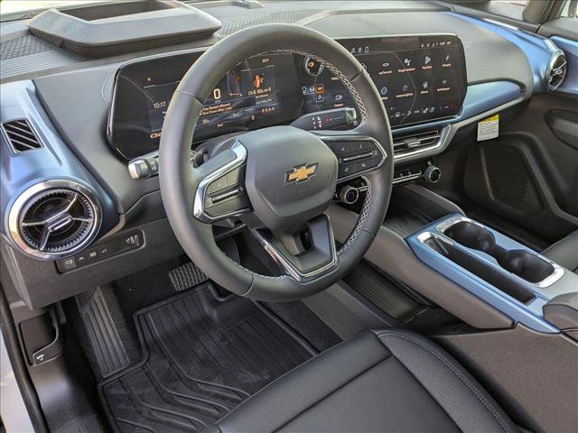 New 2026 Chevrolet Equinox EV LT image 3