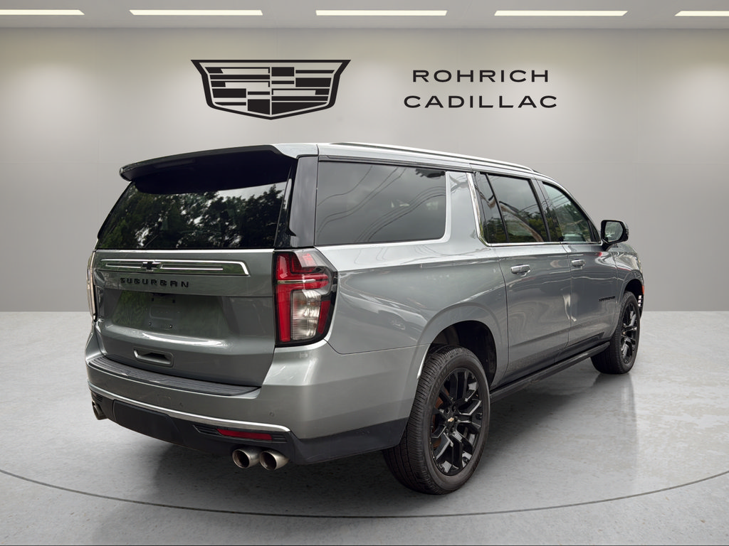 Used 2023 Chevrolet Suburban High Country w/ Premium Package 2 AWD/4WD image 5