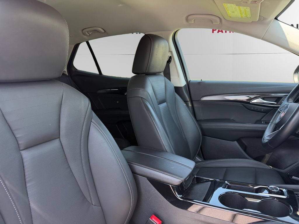 Used 2024 Buick Envision Preferred AWD/4WD image 13