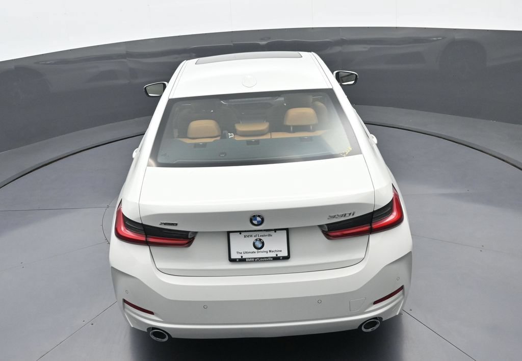 New 2026 BMW 330i xDrive Sedan w/ Convenience Package AWD/4WD image 33