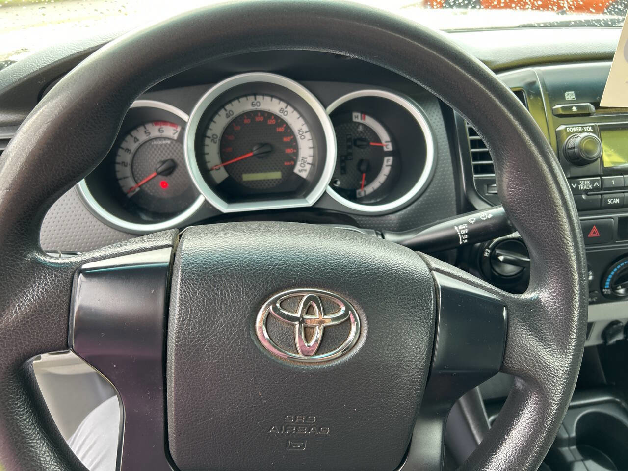 Used 2012 Toyota Tacoma 4x4 Regular Cab image 9