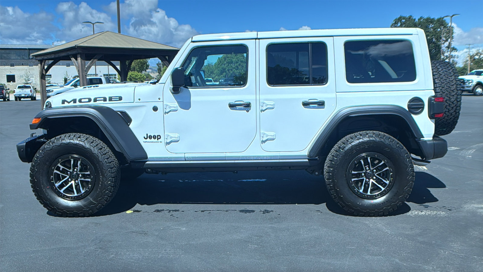 New 2026 Jeep Wrangler Unlimited Rubicon 392 w/ Quick Order Package 27X Moab AWD/4WD image 6