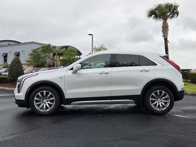 Used 2023 Cadillac XT4 Premium Luxury w/ Enhanced Visibility Package FWD image 3