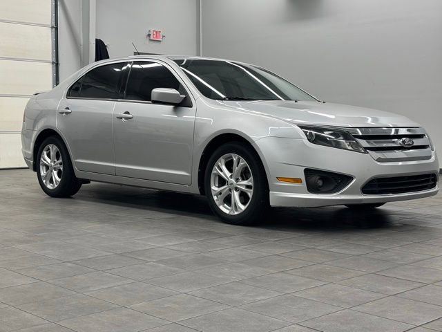 Used 2012 Ford Fusion SE FWD image 1