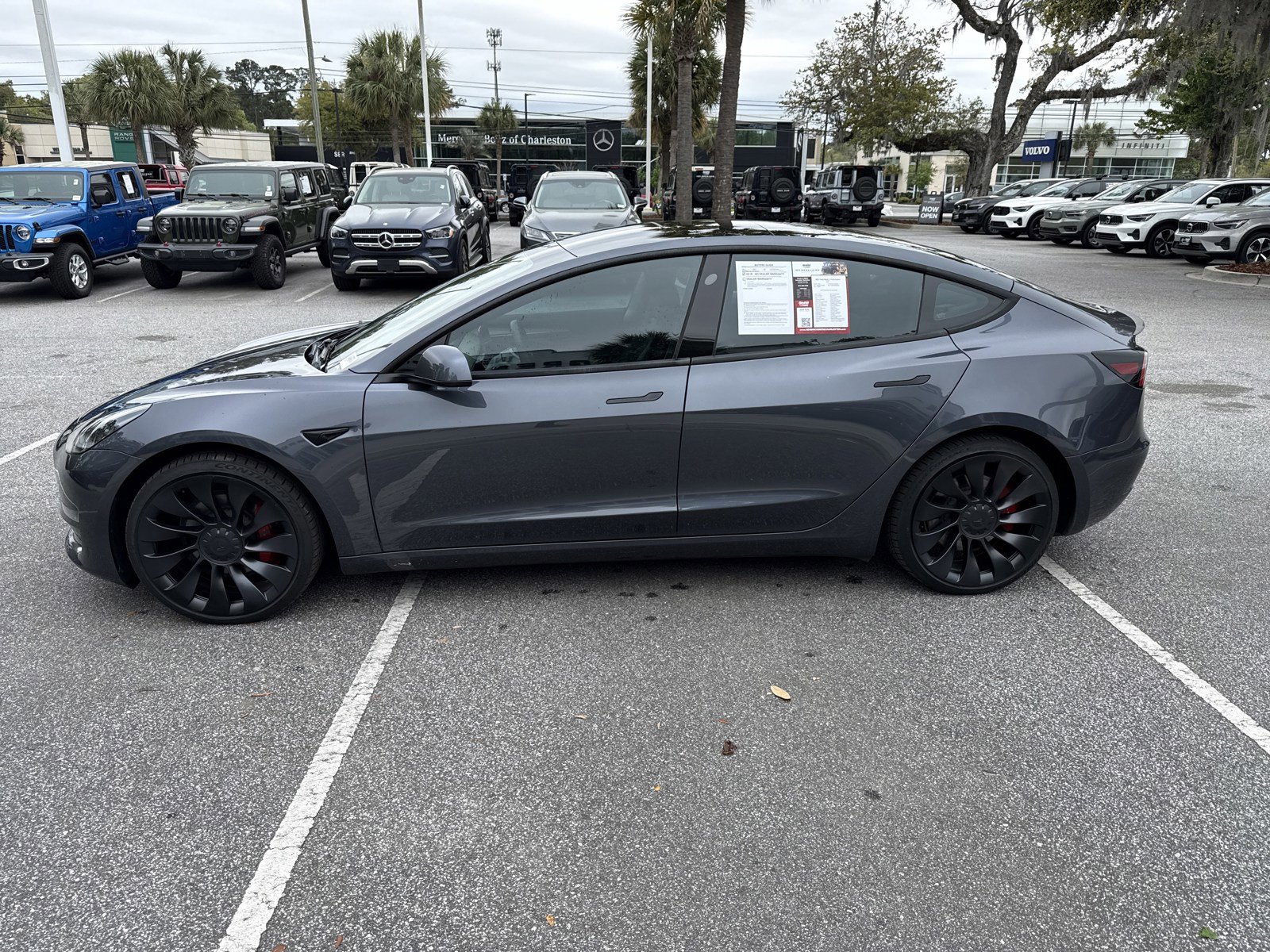 Used 2023 Tesla Model 3 Performance image 6