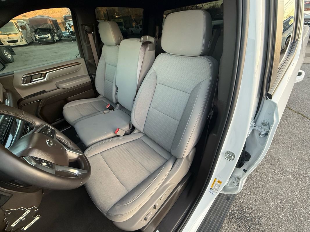 Used 2023 Chevrolet Silverado 1500 RST image 16