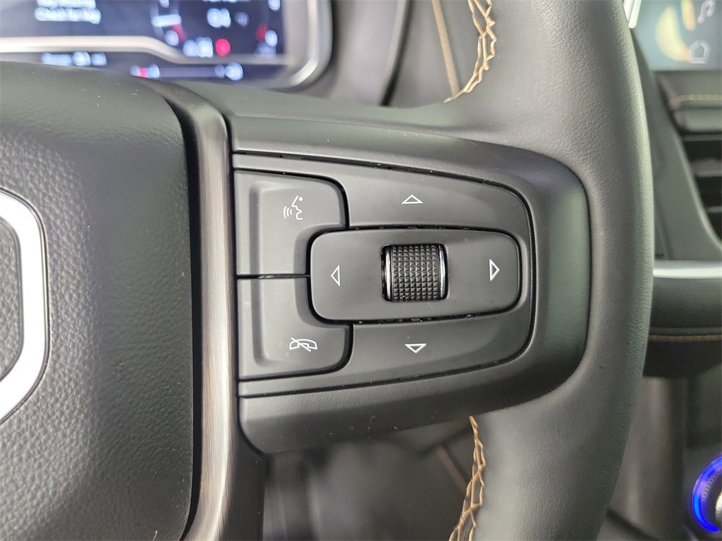 Used 2023 GMC Yukon AT4 w/ AT4 Premium Plus Package image 24